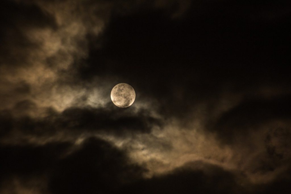 cloudy, dark, full moon